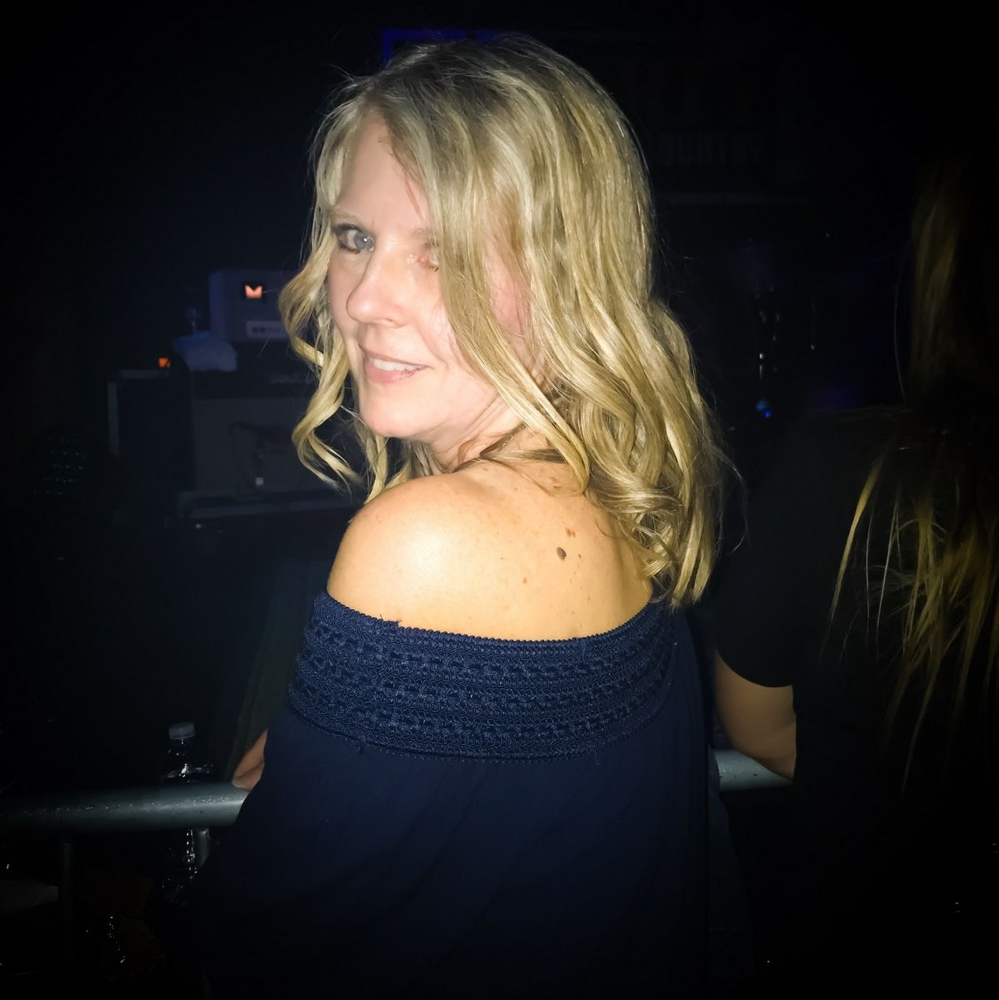 Meet your Posher, Lisa